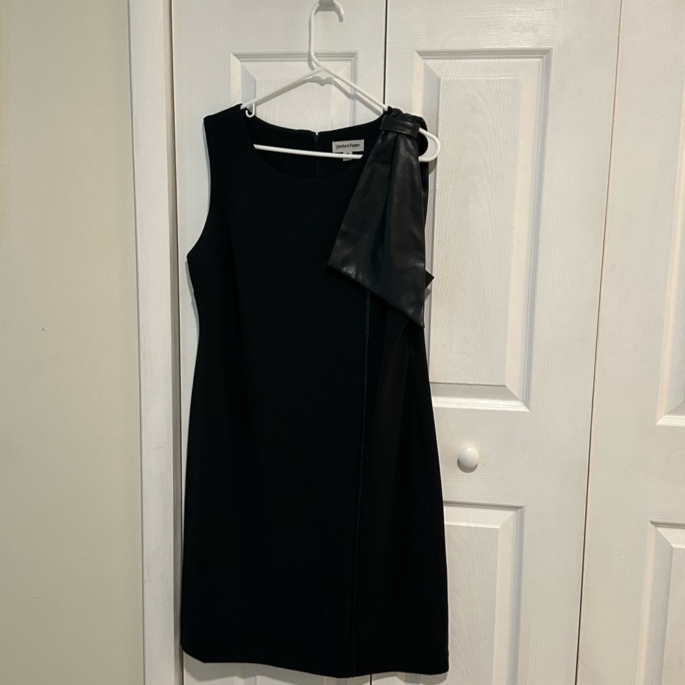 Black Cocktail Dress withh Leather tie on the shoulder. Machine washable!!!